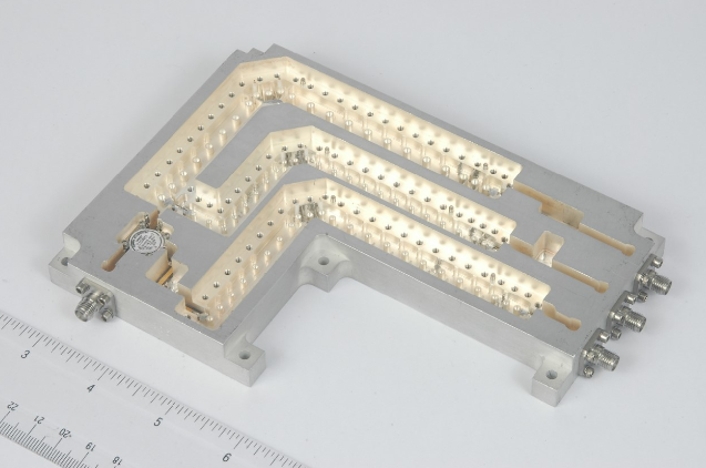 Aeroflex多路复用器